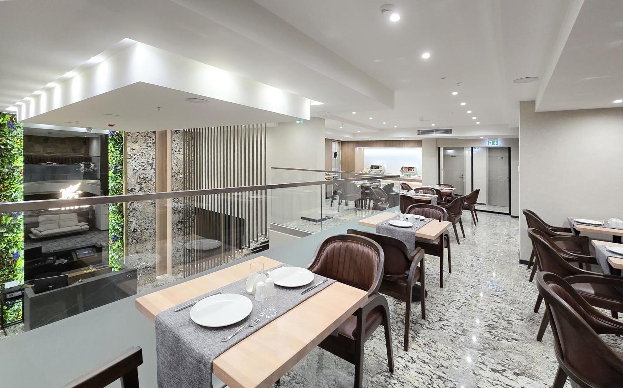 Griffin Hotel Tiflis Exterior foto