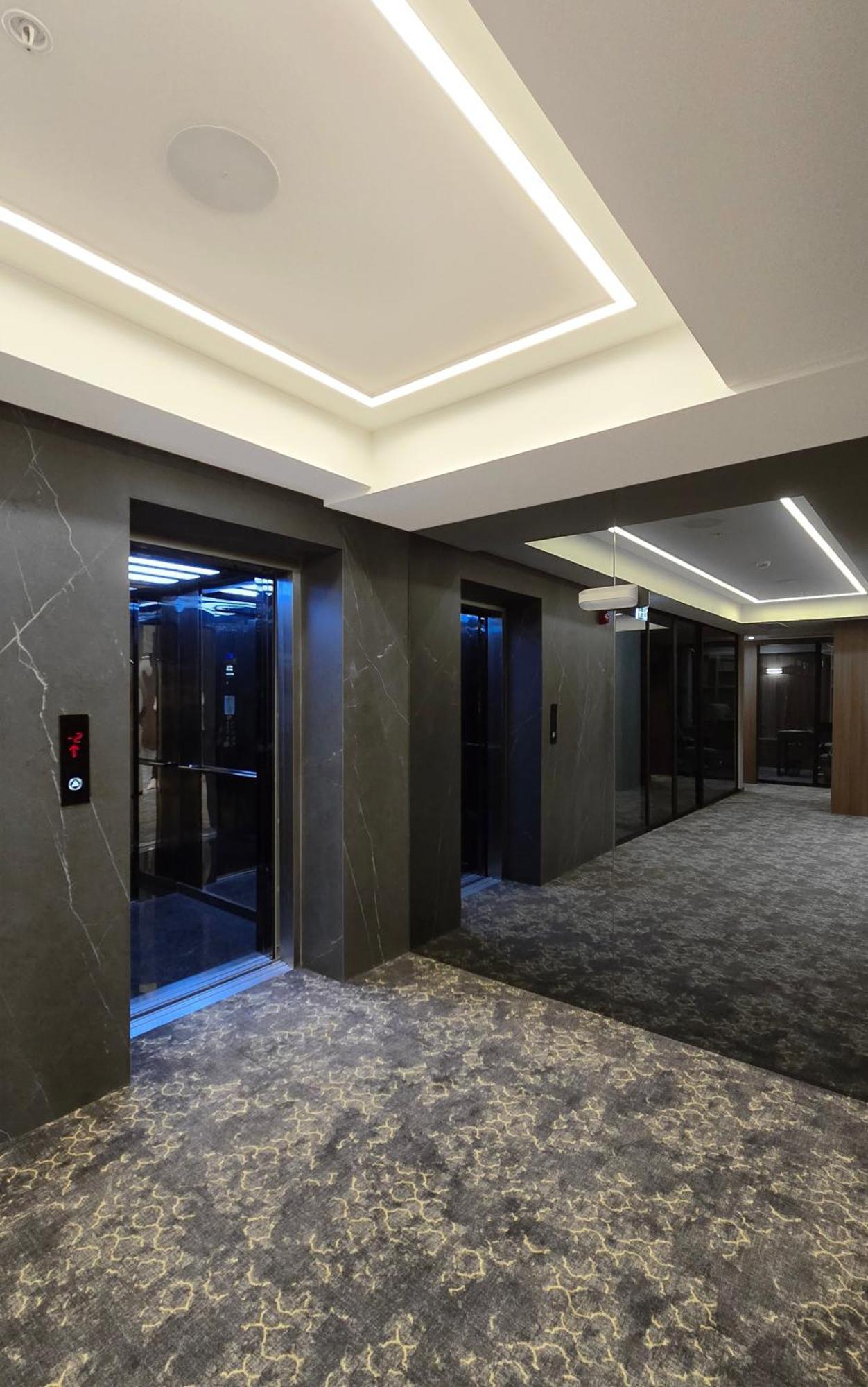 Griffin Hotel Tiflis Exterior foto